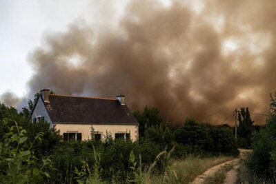 Fumées d’incendies : 7 gestes pour garder un air respirable chez soi sans climatisation