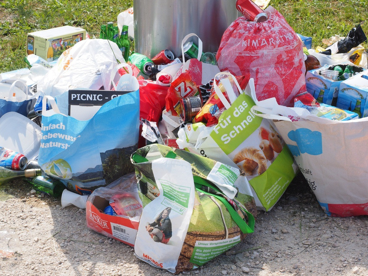 Comment réduire vos déchets plastiques ? Guide zéro déchet