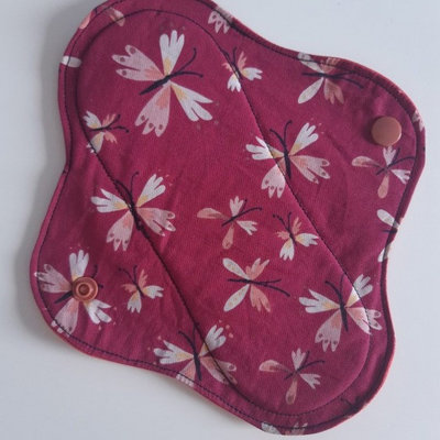 Serviette hygiénique en coton bio lavable Papillon Violet - 19 cm